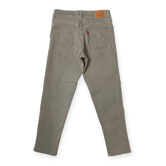 Levi’s | Women’s Classic Crop Gray Jeans - Picture 2 of 10